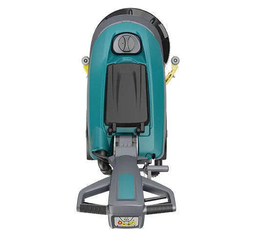 Tennant CS16 Gym Floor Scrubber